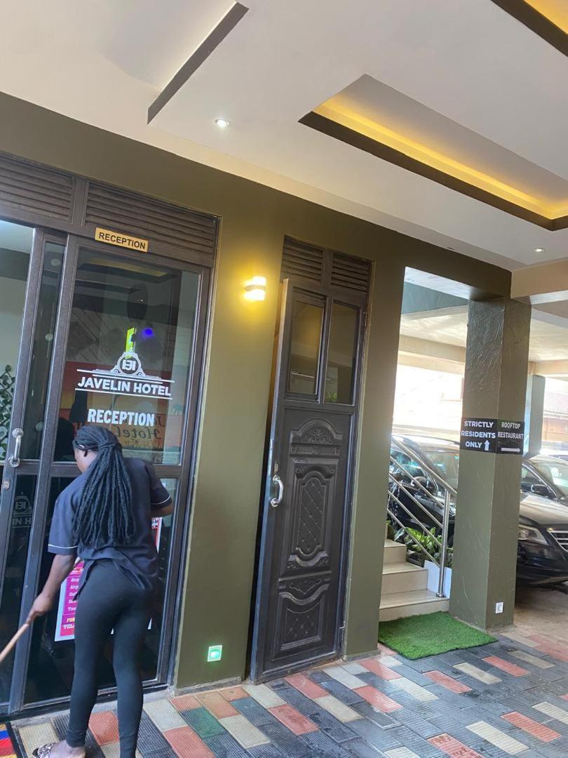 Javelin Hotel , Kampala, Uganda Tula ภายนอก รูปภาพ